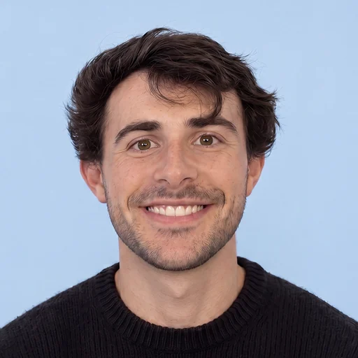 Portrait of Simon.